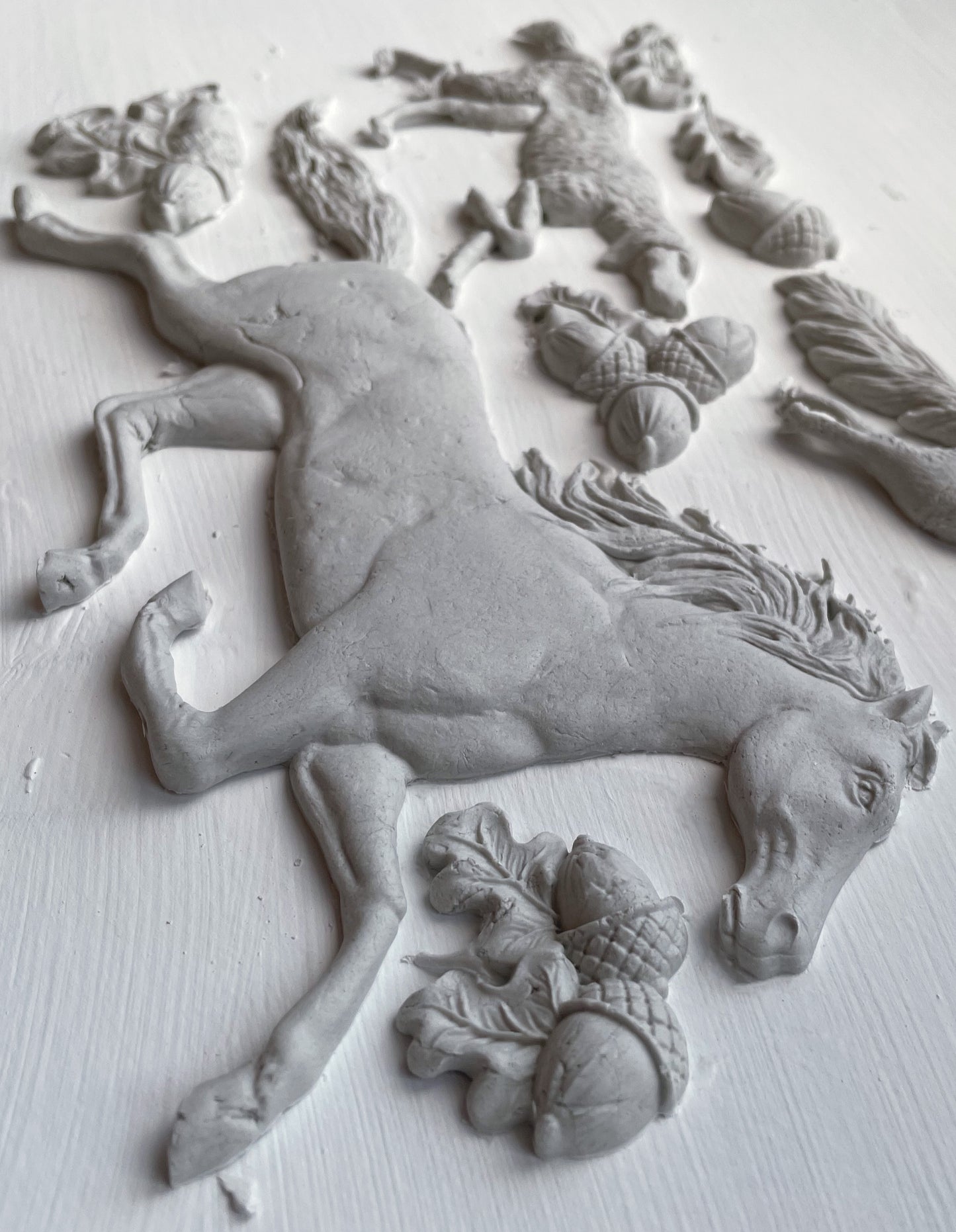 Horse & Hound Decor Mould By IOD